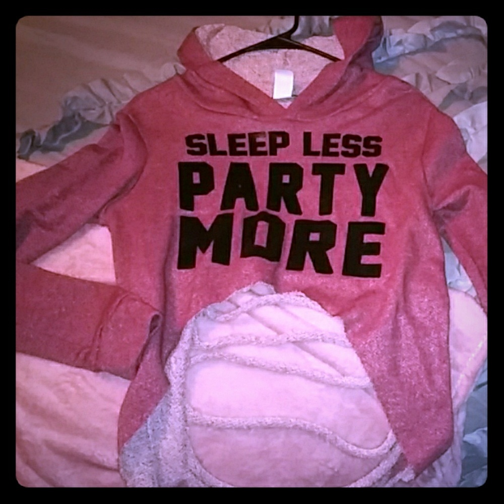 Half sweatshirt